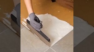 Профи отдыхают, новички учатся!

Этот лайфхак для тех, кто укладывает плитку впервые.