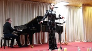 Моя самая любимая певица Евгения Красилова исполняет «Город влюблённых людей».Ф-но — Леонид Велишаев