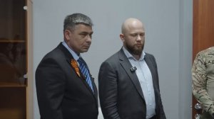 Герой России Антон Елизаров посетил центр поддержки военных в Истре