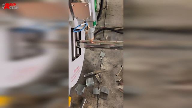 Лазерный труборез QT-6010XQ : тест точности на малых отверстиях смотреть онлайн