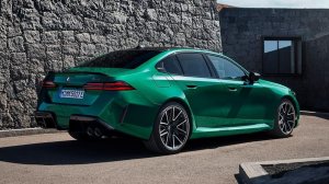 Это обновленная BMW M5 Привыкайте