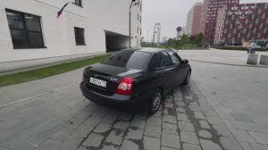 Hyundai Elantra - 365.000₽