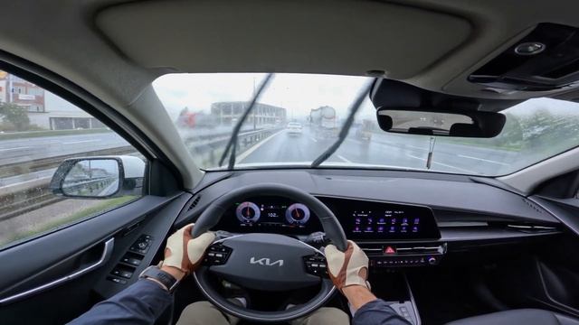 Тест-драйв KIA NIRO EV 2023 года от первого лица в формате 4K