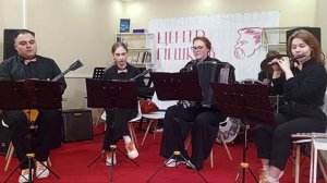 Балет невылупившихся птенцов. Мусоргский ансамбль Апельсин