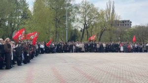 СТУДЕНТЫ И СОТРУДНИКИ СГПИ ПОЧТИЛИ ПАМЯТЬ ГЕРОЕВ ВОВ У МЕМОРИАЛА «ХОЛОДНЫЙ РОДНИК»