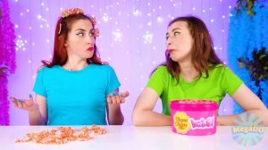 Жевательная Резинка vs Шоколадная Еда Челлендж # Смешные Моменты от Mega DO Challenge