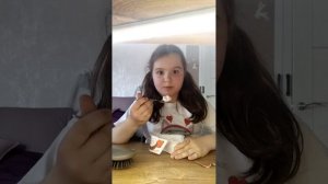 распаковка йогурта