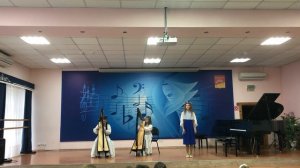 7. Уэльская песня «Let now the harp» аранж. С. Вуд Исп. Ковалева Полина и дуэт арф Лупикова Дарья и