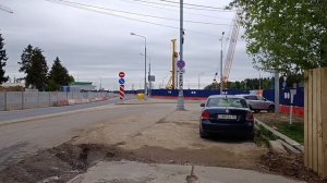 Десна! На площадке будущей станции Троицкой линии идёт вынос коммуникаций