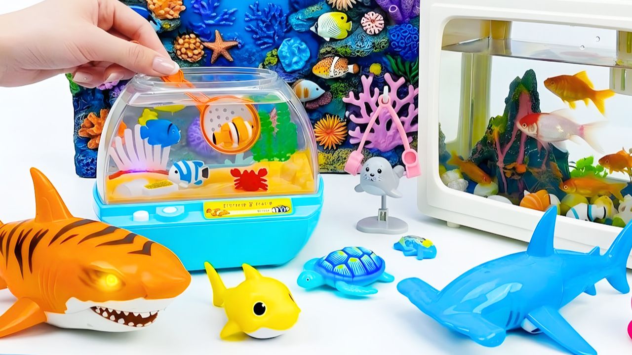 Мультики для детей. Красивый аквариум с игрушечными рыбками🐢🐟 Смотреть онлайн мультики для малышей