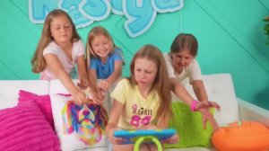Nastya plays Talking Tom & Friends： World