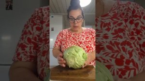ВКУСНЯШКА ИЗ ФИЛЕ КУРИНОГО БЕДРА С ЛЮБИМЫМ САЛАТОМ.