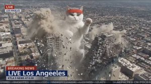 Котзилла разрушает Лос-Анджелес 😱 Гигантский кот-монстр