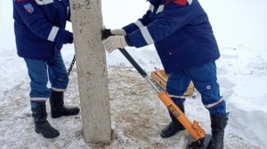 Применение домкрата для выправки опор