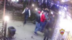 Под стражу взят участник конфликта у бара в Москве, причинивший ножевые ранения двум оппонентам
