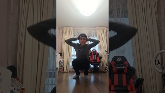 дина стала пацанкой😭😭😭что мне делать 😭 смотреть онлайн