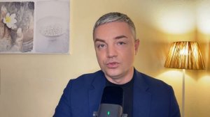 СТУК В ДВЕРЬ ...