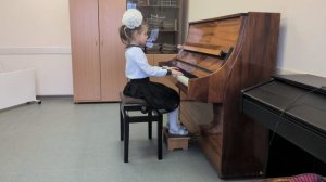 Смирнова Мария,ДШИ №38, Ленинск-кузнецкий муниципальный округ,Ф.Жан.К Жан.Менуэт.