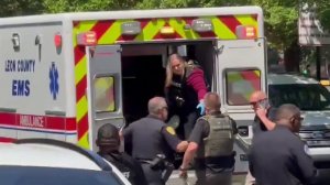 Семья погибшего в результате стрельбы во Флориде подала иск против компании OpenAI.