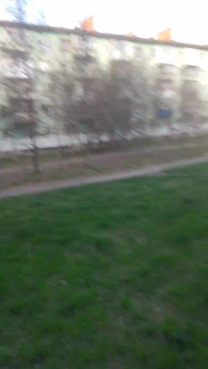 стоим на балконе 2