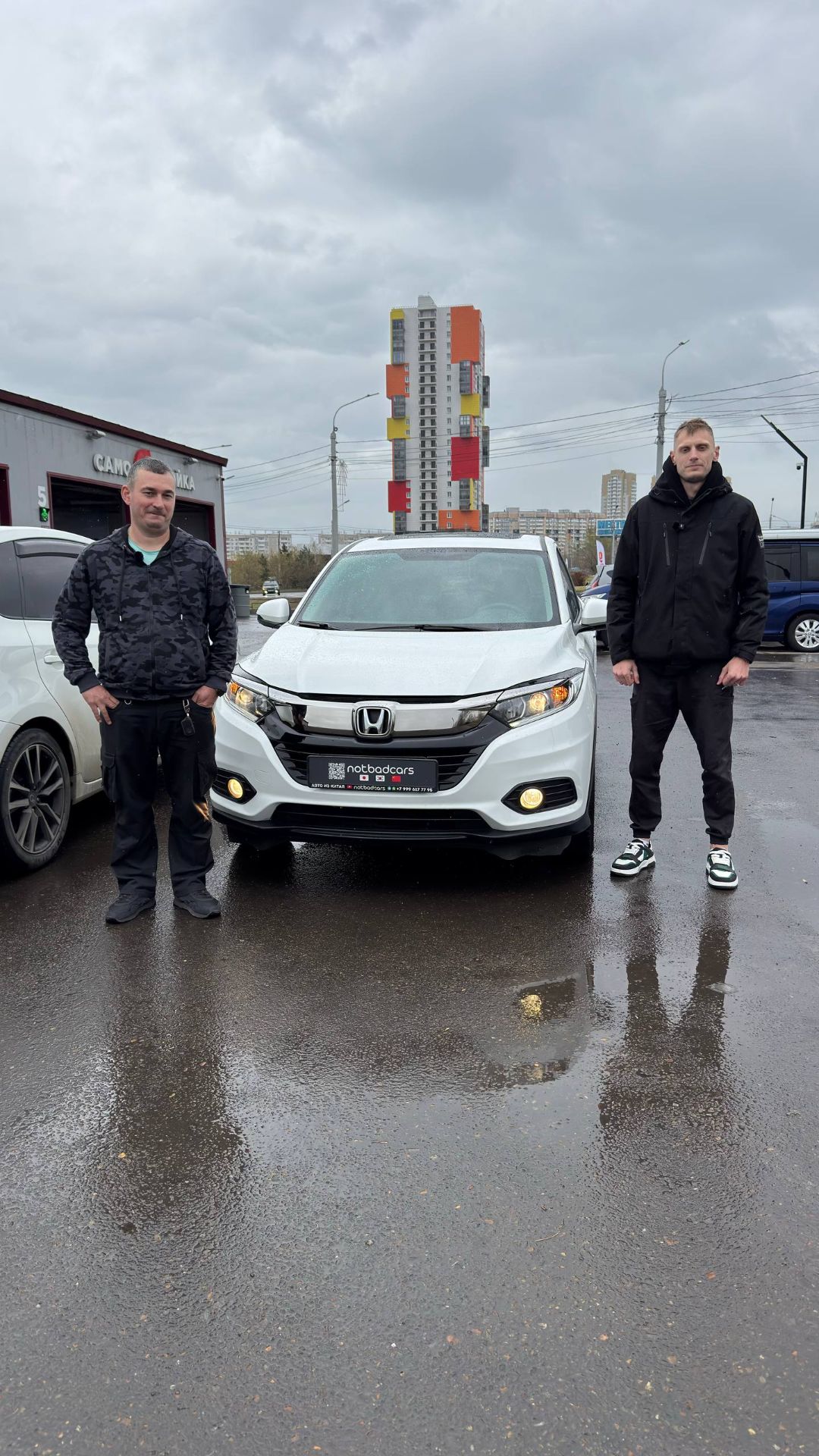 Выдали Honda Vezel нашему клиенту в Красноярске #notbadcars смотреть онлайн