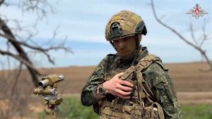 Расчеты САУ «Гиацинт-С» уничтожили пункты управления БПЛА противника.