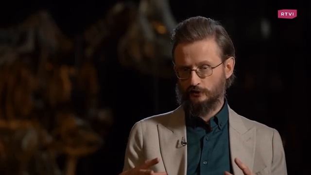 Смуглая кожа, волнистые волосы, мировой рекорд бороды и усов - кто такие айны. Дробышевский