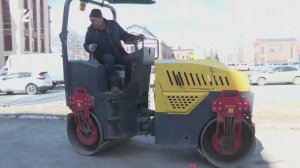 Асфальтовый каток VEKTOR VRDR-3000 в работе у омской «Тепловой компании»