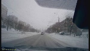 Улицы глазами водителя: Повседневная езда без прикрас