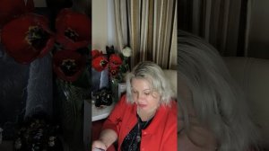 ЧТО С НИМ СЕЙЧАС ПРОИСХОДИТ 😮???