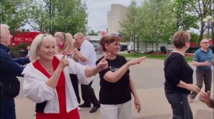 11 мая.Глаза в глаза...