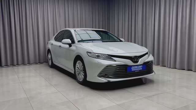 Toyota Camry смотреть онлайн