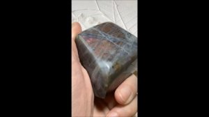 Лабрадор розовая иризация