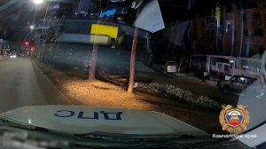 Пьяный водитель без прав пытался скрыться от инспекторов