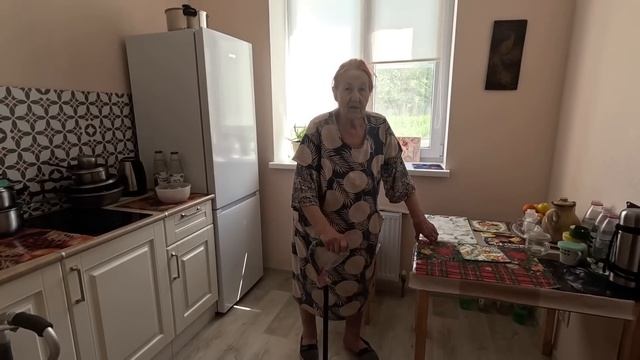 Жизнь вне орхидей - Понимает всё МАМА что делает в свои 84 года