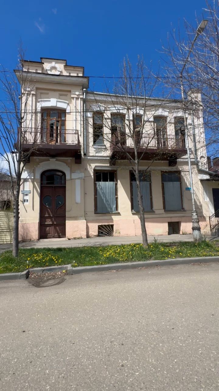 Кто жил за этими дверями... Особняк с сердцем в Кисловодске