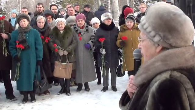 Возложение цветов на воинском захоронении в м.Балино к 73 -й годовщине прорыва блокады Ленинграда