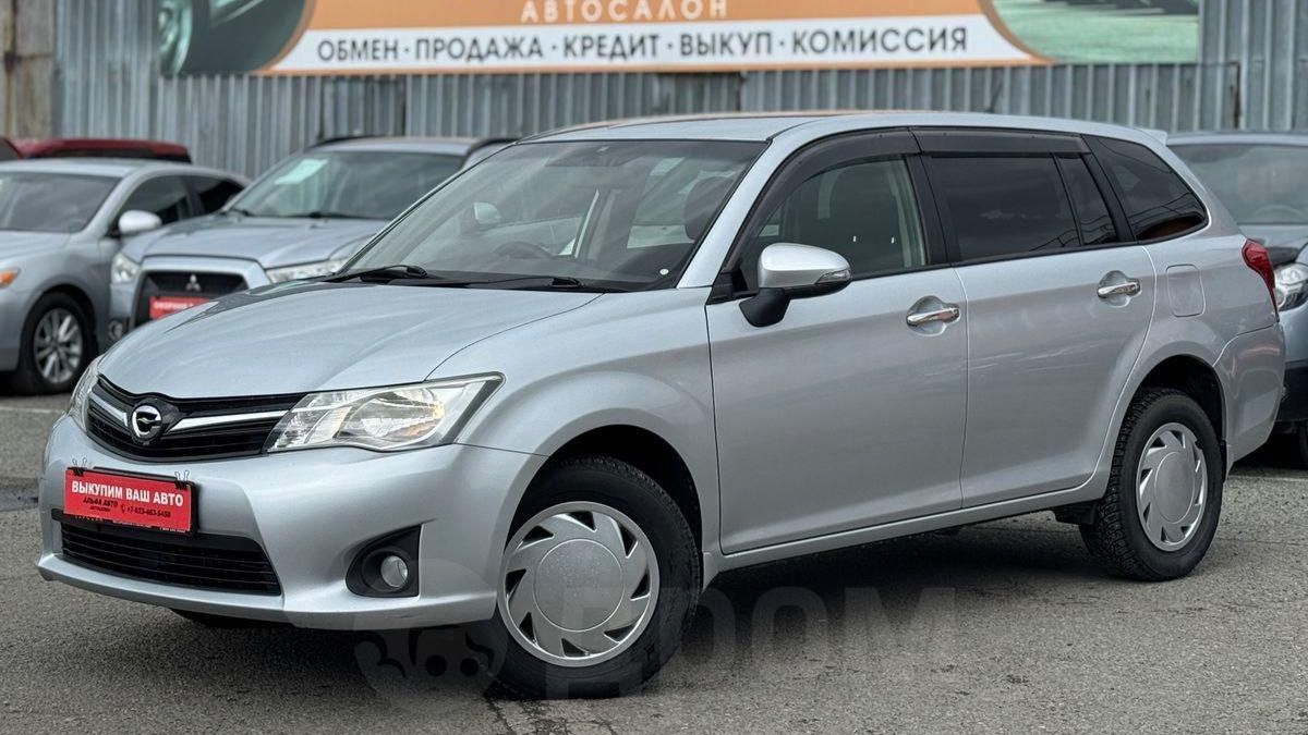 Toyota Corolla Fielder 2013