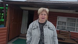 Дачные дела. У Сафара отстегнулась  нога. Садим помидоры.
