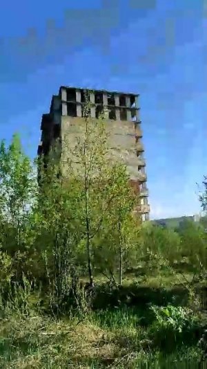 лазеем по заброшке