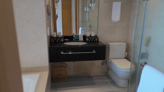 Отель Ocean View Resort Yalong Bay Санья Китай. Семейный номер улучшенный.