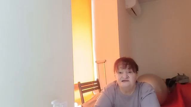 Три поколения - Продолжаю трудиться.