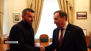 Спикер парламента Дагестана встретился с депутатом, принимающим участие в СВО