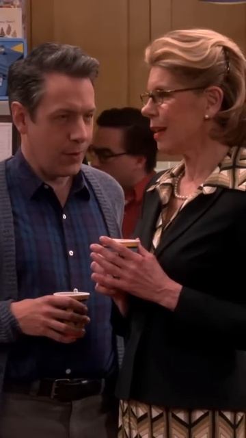 Теория большого взрыва (The Big Bang Theory) Sheldons birthday 5. Barry seduces. #funny #friends смотреть онлайн