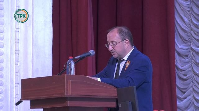 Вопросы руководителю Новомосковска: Олег Соловьёв встретился с новомосковцами смотреть онлайн