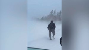 Аномальный снегопад в мае привел к транспортному коллапсу на Ямале