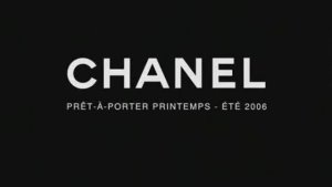 Показ женской коллекции Chanel весна-лето 2006