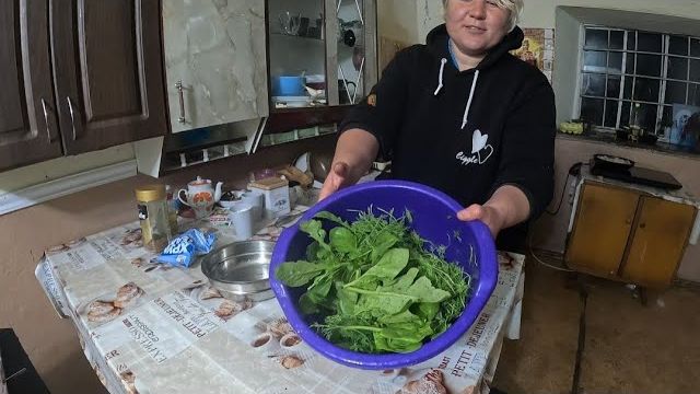 Губарева - УЖЕ СВОЙ УРОЖАЙ  ЖИЗНЬ В ДЕРЕВНЕ 😍