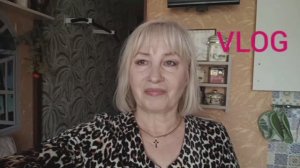 На перекус коктейль с бананом 🥤 На ужин пельмени
