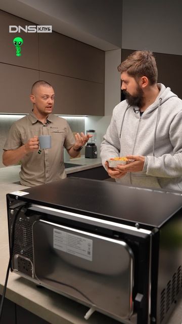 Какую посуду можно использовать в микроволновке, а какую нельзя?
